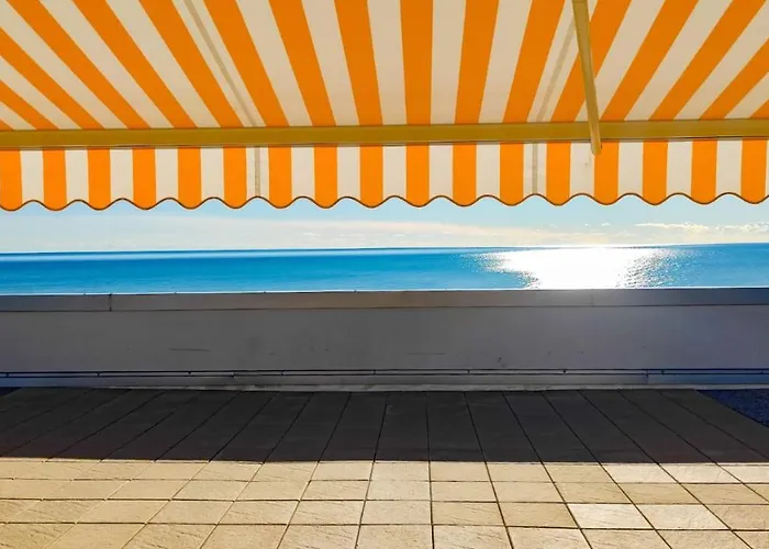 Franco * Μπιμπιόνε